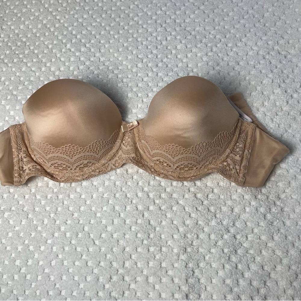 ! Auden Plunge Coverage Push-Up Strapless Bra